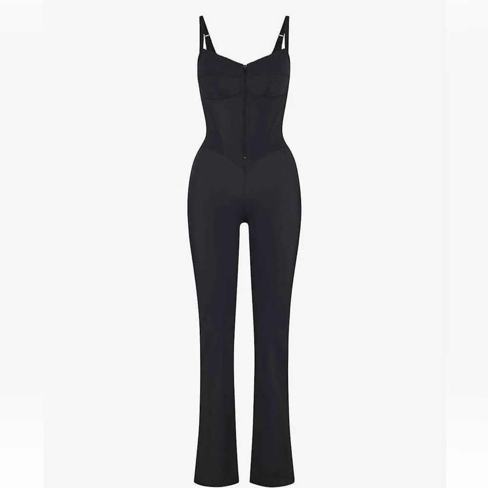 Skims Glam Catsuit in Onyx